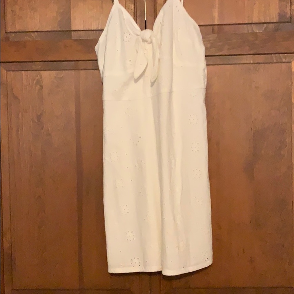 White Hollister dress! - Picture 1 of 4